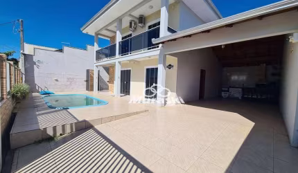 Casa com 5 dormitórios para alugar, 178 m² por diária - Coroados - Guaratuba/PR