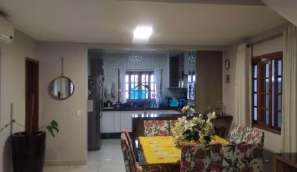 Casa com 3 dormitórios à venda, 183 m² por R$ 1.095.000 - Portal dos Ipês - Cajamar/SP