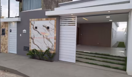 Casa recém-constuída, na Aruana - Aracaju/SE.