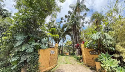 Sítio dos Sonhos: Conforto, Lazer e Tranquilidade em 64.000 m² de Pura Natureza!