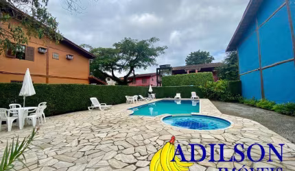 casa a venda, dentro de condomínio  na praia de Maresias.