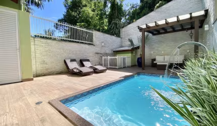 Casa para Venda em Blumenau, Velha, 3 dormitórios, 1 suíte, 3 banheiros, 2 vagas