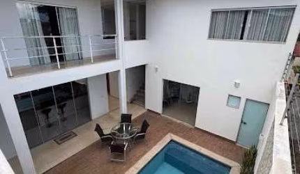 Sobrado com 3 suítes, planejados no Anápolis City