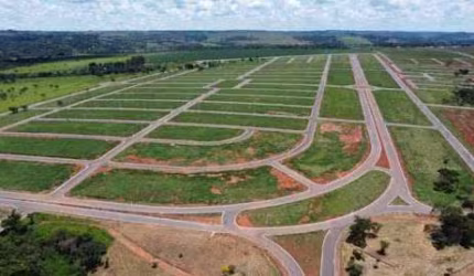 Área a venda no Residencial Campos do Jordão