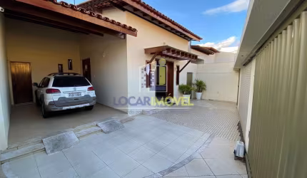 Ótima Casa à venda, 4 quartos sendo 2 suítes, 3 vagas de garagem, Recreio, Vitória da Conquista, BA