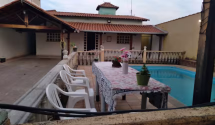 Casa com 3 quartos à venda no Residencial Taquaril, Betim , 160 m2 por R$ 540.000