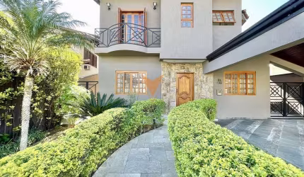 Sobrado à venda, 3 quartos, 1 suíte, 4 banheiros, 4 vagas, 318m², Condomínio São Paulo II, Cotia, S