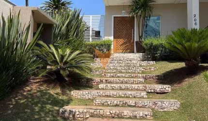 Sobrado para venda e locação, 4 suítes, 5 banheiros, 3 vagas, 318m² , Condomínio Vintage, Cotia, SP
