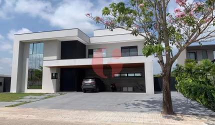 CASA Alto padrão em condomínio- Chácara Serimbura