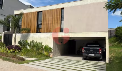 Casa alto padrão para venda com 428m² - 3 suítes e 2 vagas de garagem no Alphaville 1