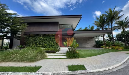 Casa em condomínio para venda com 03 suítes e 04 vagas de garagem - 644m² no bairro Urbanova