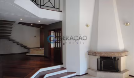 Sobrado em condomínio para venda com 4 quartos e 4 vagas de garagem com 410m² - Bosque Imperial