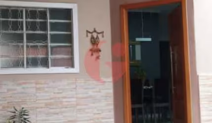 Casa para venda com 03 Dorm. e 02 suítes - 140m² em Jacareí