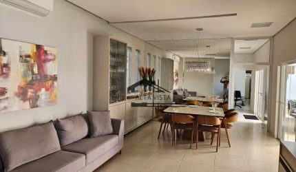 Casa com 3 dormitórios à venda, 270 m² por R$ 1.890.000 - Aclimação - Uberlândia/MG