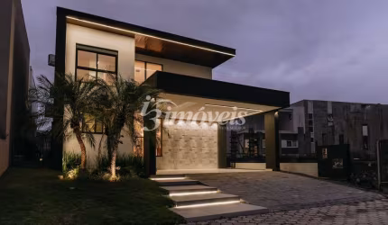 Casa com piscina à venda, 3 quartos sendo 3 suítes, 4 vagas, Cond. Açores, Bairro Dom Bosco, Itajaí-SC