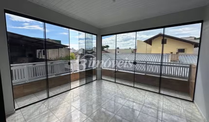 Casa no segundo andar para locação anual, com 1 quartos, 1 vagas de garagens, no bairro São Vicente, Itajaí-SC