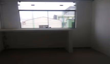 Salão Comercial para locação na Chácara Califórnia.