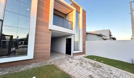 Casa com 3 quartos à venda na Rua Gilberto Virgilio Peretti, 264 E, Desbravador, Chapecó por R$ 650.000