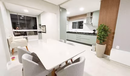 Apartamento com 3 quartos à venda na Travessa Brasil, 495, Centro, Chapecó por R$ 1.170.000