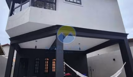 Sobrado com 3 dormitórios à venda, 190 m² por R$ 800.000,00 - Jardim Terras de São João - Jacareí/SP