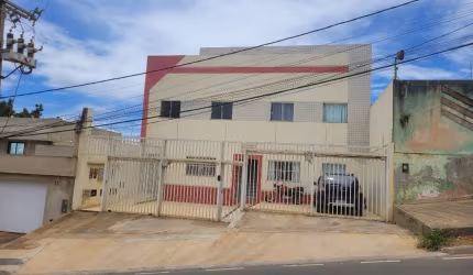 *VENDO APARTAMENTO DOIS QUARTOS NO CANDEIAS*