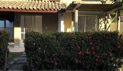 Casa com 4 quartos para alugar no Buraquinho, Lauro de Freitas  por R$ 4.900 Por Dia