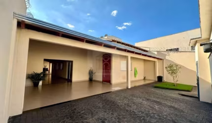 CASA PARA VENDA NO BAIRRO SANTA MÔNICA