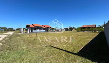 Terreno à venda na Praia do Ervino, São Francisco do Sul  por R$ 260.000