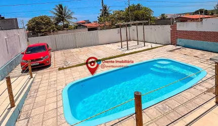 Casa mobiliada em condomínio fechado!