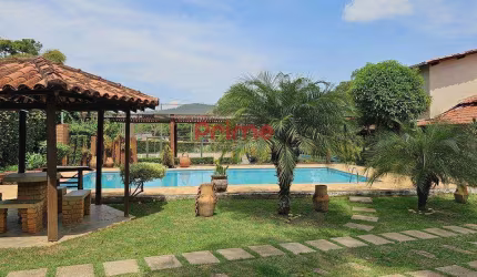 Casa para Venda em Mateus Leme, Centro, 5 dormitórios, 2 suítes, 5 banheiros, 6 vagas