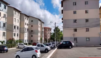 Apartamento com 2 quartos à venda na 1ª Travessa Marta Aguiar da Silva, Vida Nova, Lauro de Freitas, 48 m2 por R$ 120.000