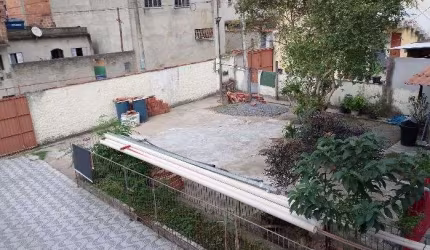 Casa à venda na Rua Onze-B, Santo Agostinho, Volta Redonda - RJ