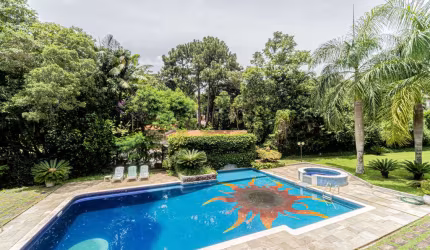 Casa à venda na Rua Odair Martins, Chácara São João, Carapicuíba - SP