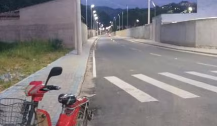 Terreno à venda na Rua Treze de Junho, Vila Santa Alice, Duque de Caxias - RJ