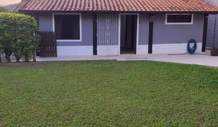 Casa à venda na Rua Campos, Iguabinha, Araruama - RJ