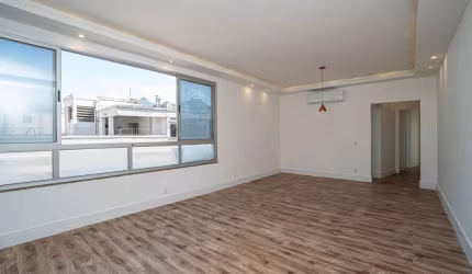 Apartamento à venda na Rua Conde de Bonfim, Tijuca, Rio de Janeiro - RJ