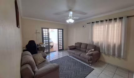 Casa à venda na Rua Eulália Maria de Jesus Américo, Jardim Piratininga, Sorocaba - SP