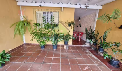 Casa para Venda em Jacareí, Jardim California, 2 dormitórios, 1 banheiro, 2 vagas