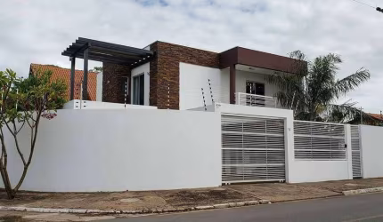 Belo sobrado apto para comercio a venda no Santa Cruz II em Cuiabá