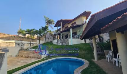 Casa ampla com 4 suítes e vista mar no Porto das Dunas.