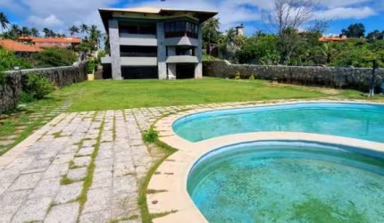 Casa duplex na prainha vista para o mar com 4 suítes.