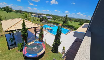 Residencia Condomínio Palmas Del Rey