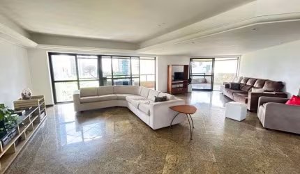 Imóvel para venda possui 290 metros quadrados com 4 quartos em Graças - Recife - PE
