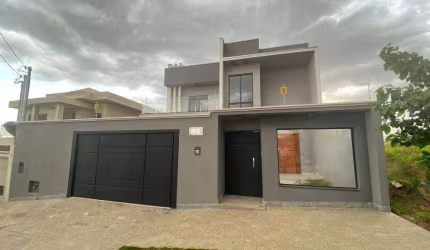 Casa com 4 dormitórios à venda, 280 m² por R$ 1.699.000,00 - Jardim Altaville - Pouso Alegre/MG