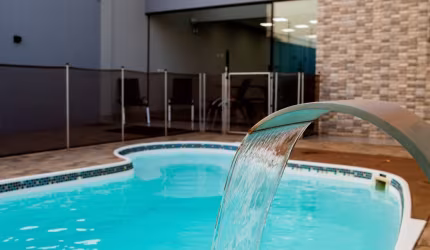 vendo área de lazer c/ piscina aquecida, porteira fechada, 106 m² construção, jd. barcelona, maringá