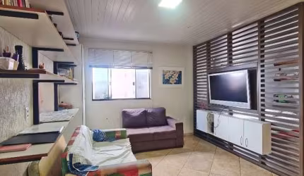 Casa com 4 quartos à venda na Agrícola Sucupira, 1, Riacho Fundo I, Brasília por R$ 510.000