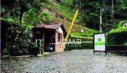 Terreno à venda, 3786 m² por R$ 401.000,00 - Itaipava - Petrópolis/RJ