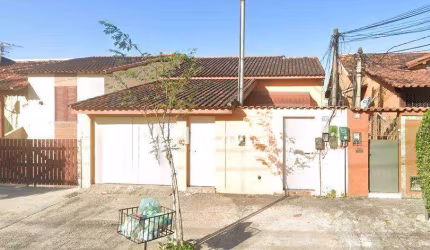 Casa com 2 dormitórios à venda, 71 m² por R$ 176.000 - Brás de Pina - Rio de Janeiro/RJ