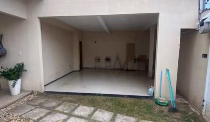 Casa para Venda em São Luís, Parque Athenas, 3 dormitórios, 3 suítes, 5 banheiros, 3 vagas