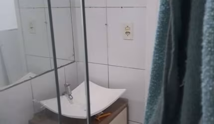 Cobertura para Venda em Lauro de Freitas, Caji, 4 dormitórios, 1 suíte, 2 banheiros, 1 vaga